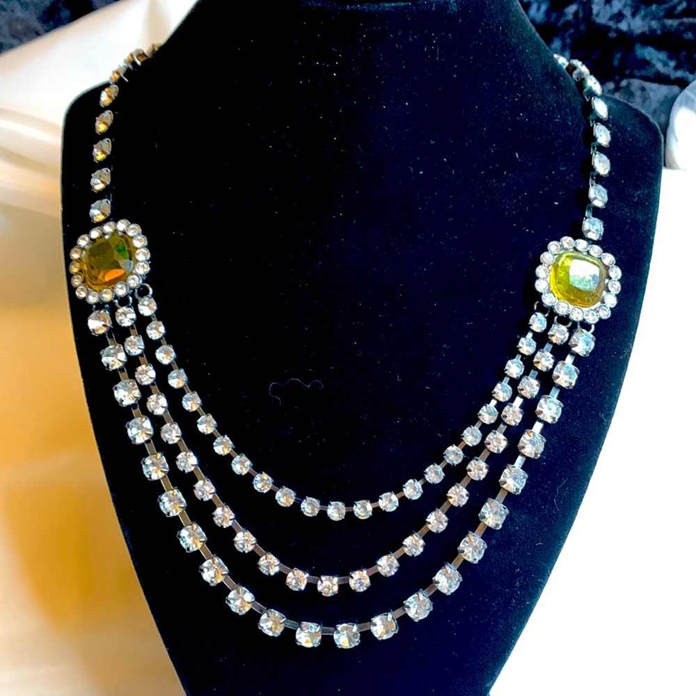 Crown Trifari Rhinestone Necklace Gunmetal Gray Chain white & Amber Rhinestones